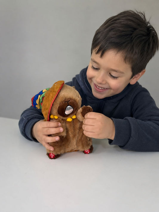 Peluche Capibara Carpincho Bailarín Niños Música Repite Voz